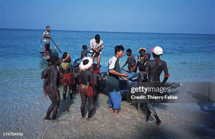 Are Jarawa friendly?