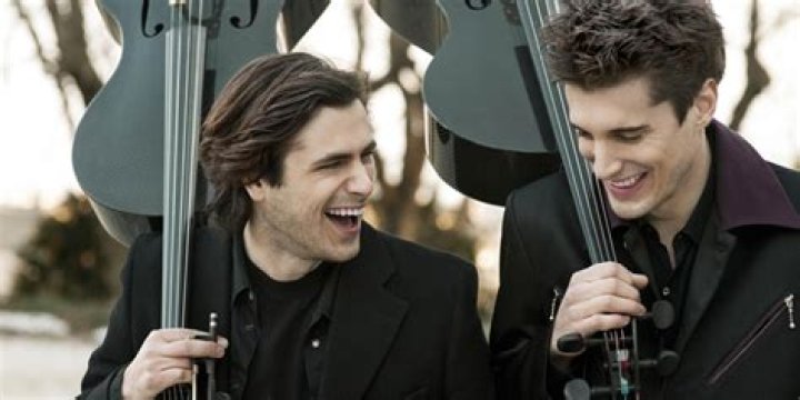 Did the 2CELLOS break up?