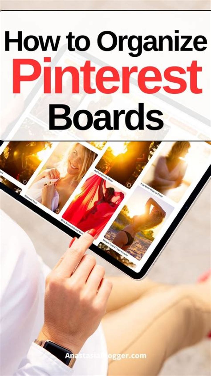 How do I organize my pins on Pinterest?