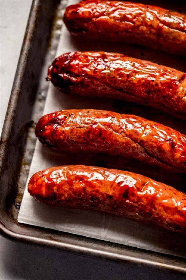 How long do you cook sausage on the grill?