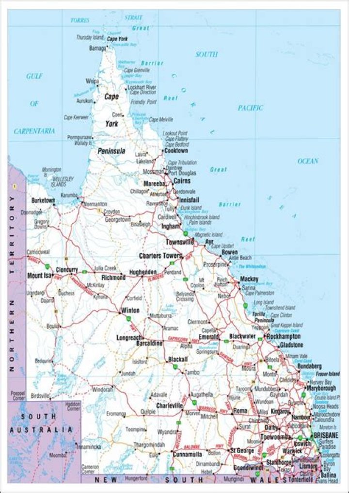 How many towns are there in Arakan?