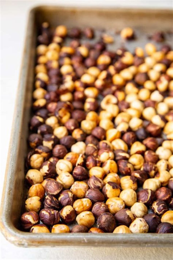Is it OK to eat hazelnuts everyday?