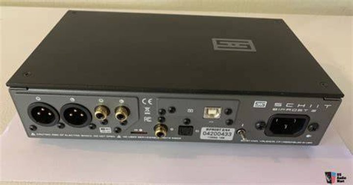 Is the Schiit Bifrost an R2R DAC?