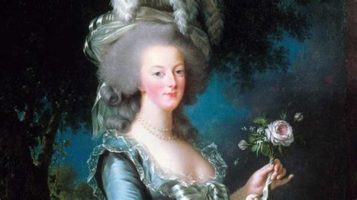 What is Marie Antoinette best known for?