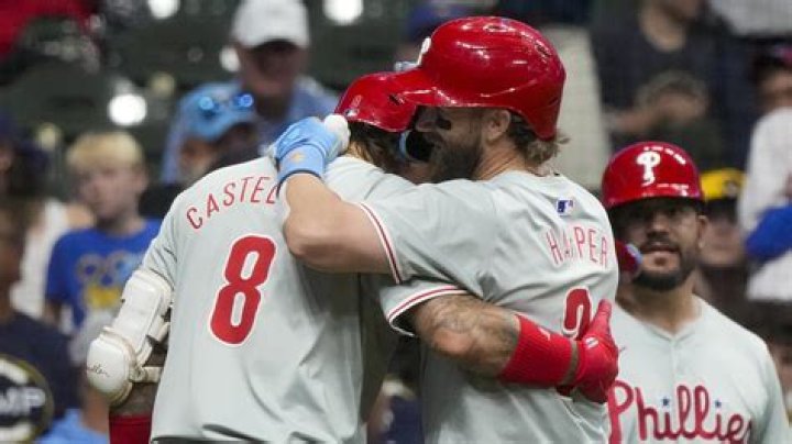 What is the Reds magic number to clinch a playoff spot?