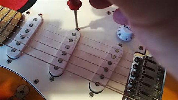 What kind of pickups does Jackson use?