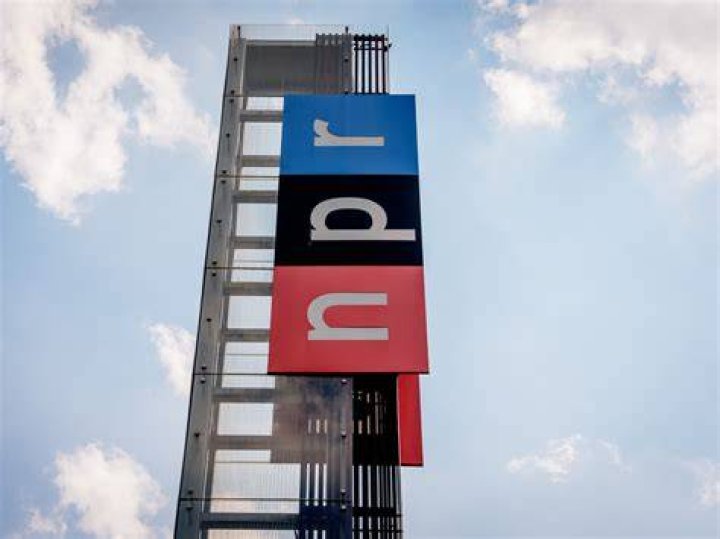 What radio station is NPR in Kansas City?