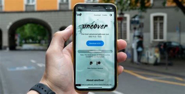 Which iOS version can be jailbroken?