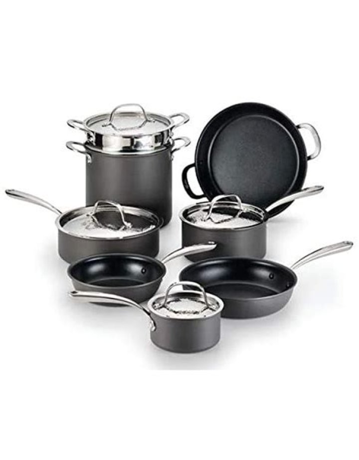 Who owns Lagostina cookware?