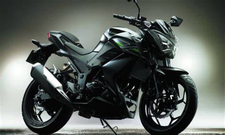 Why was the Kawasaki Z250 discontinued?
